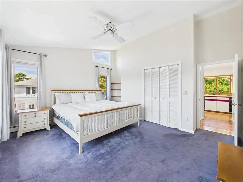 27 Foster Lane Narragansett RI 02882