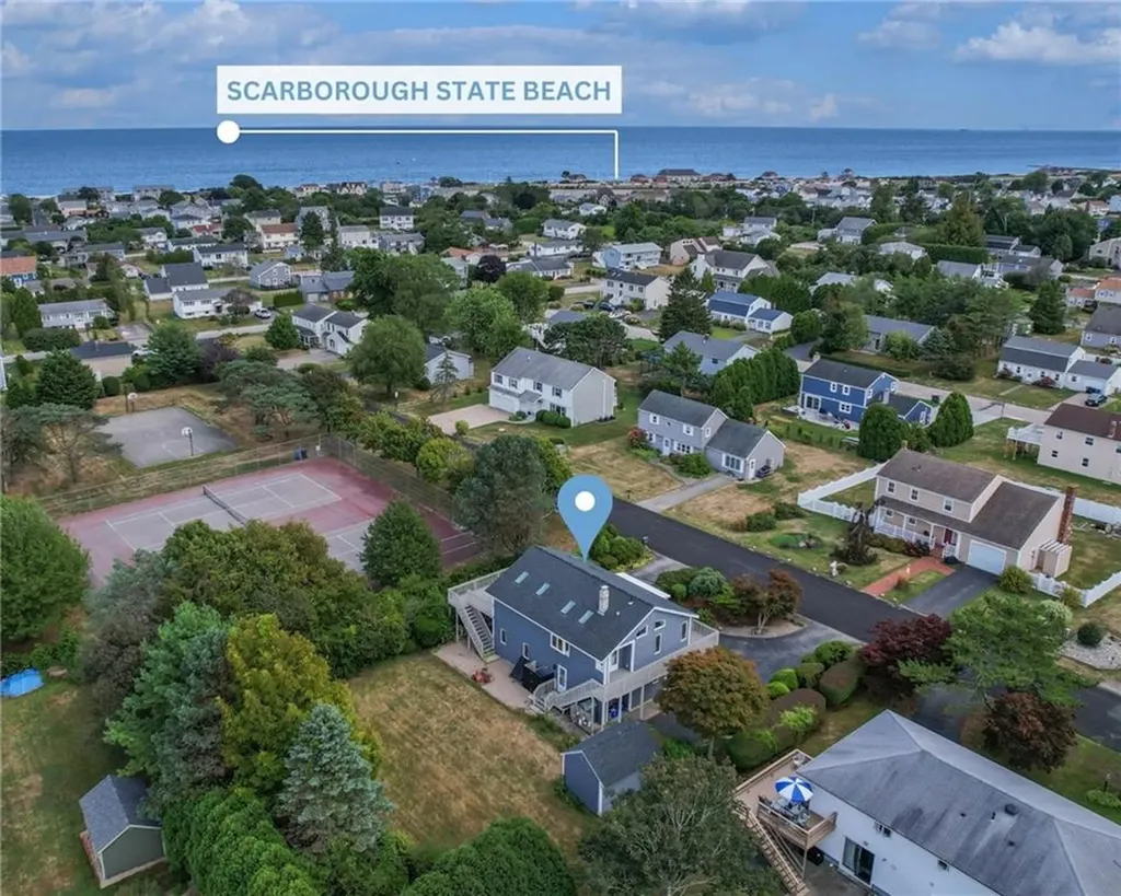 27 Foster Lane Narragansett RI 02882