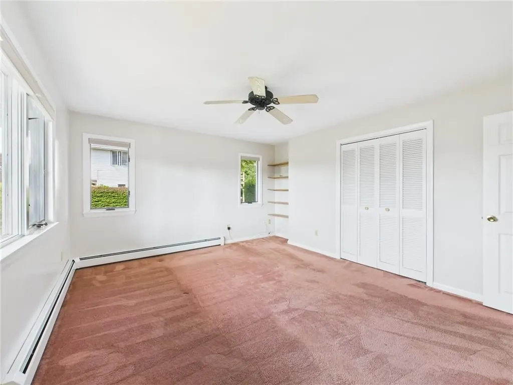 27 Foster Lane Narragansett RI 02882