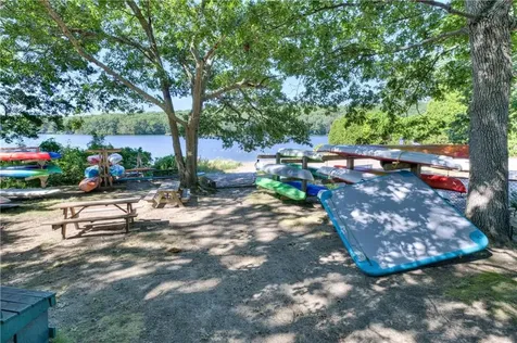 47 Wake Robin Trail Narragansett RI 02874