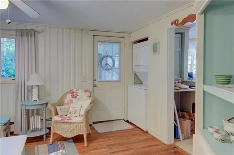 47 Wake Robin Trail Narragansett RI 02874