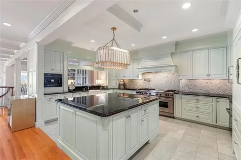 95 Devin Drive Portsmouth RI 02871