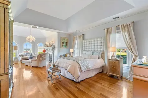 95 Devin Drive Portsmouth RI 02871