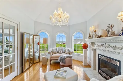 95 Devin Drive Portsmouth RI 02871