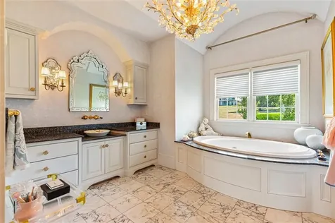 95 Devin Drive Portsmouth RI 02871