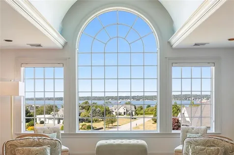 95 Devin Drive Portsmouth RI 02871