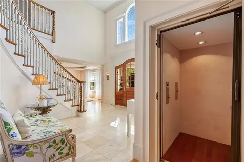 95 Devin Drive Portsmouth RI 02871