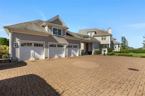 95 Devin Drive Portsmouth RI 02871