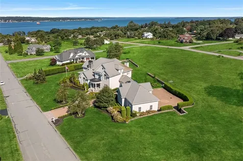 95 Devin Drive Portsmouth RI 02871