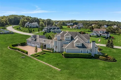 95 Devin Drive Portsmouth RI 02871