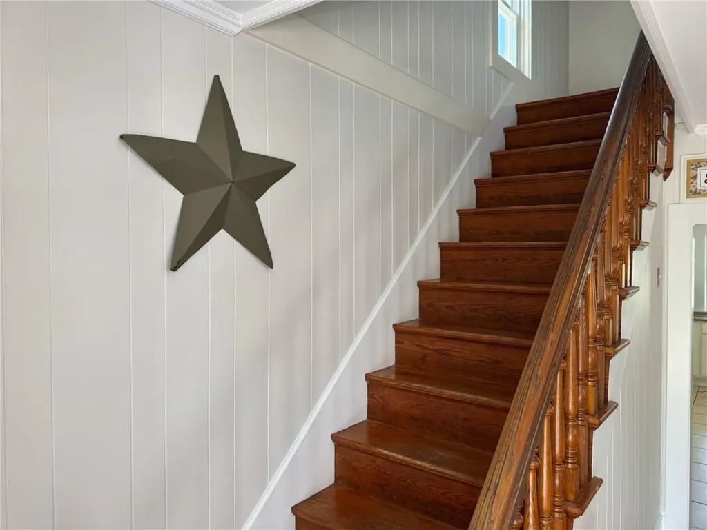 20 Narragansett Avenue Newport RI 02840