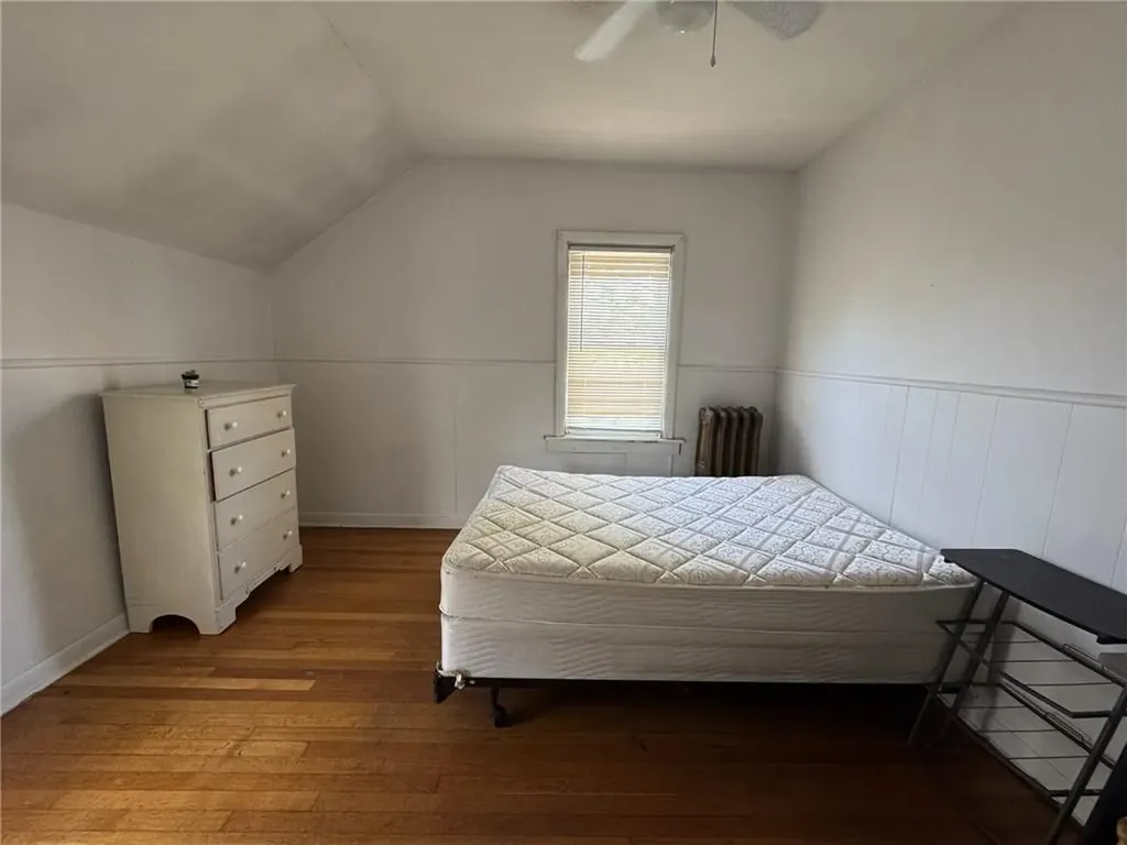 20 Narragansett Avenue Newport RI 02840