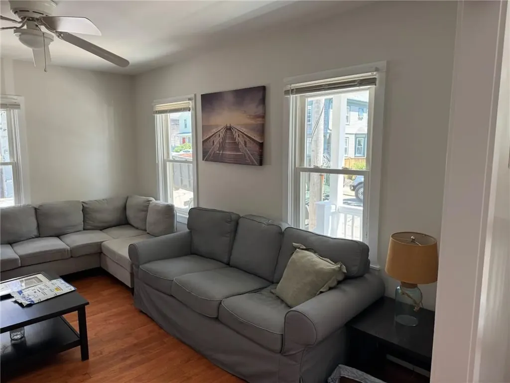 20 Narragansett Avenue Newport RI 02840