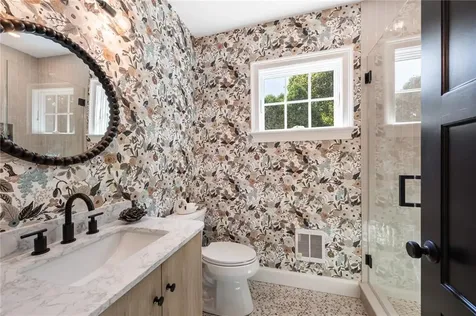 20 Kensington Avenue Portsmouth RI 02871