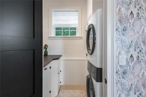 20 Kensington Avenue Portsmouth RI 02871