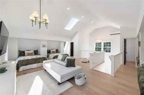 20 Kensington Avenue Portsmouth RI 02871