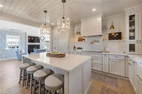 20 Kensington Avenue Portsmouth RI 02871