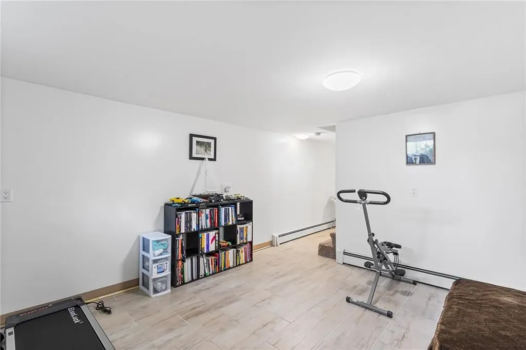 76 Baird Avenue North Providence RI 02904
