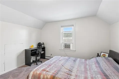 76 Baird Avenue North Providence RI 02904