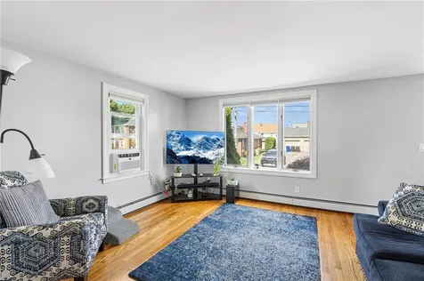 76 Baird Avenue North Providence RI 02904