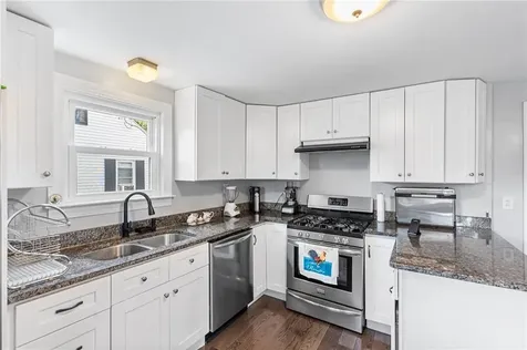 76 Baird Avenue North Providence RI 02904