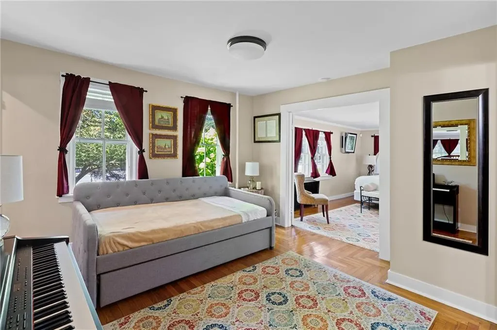 342 Post Road Westerly RI 02891