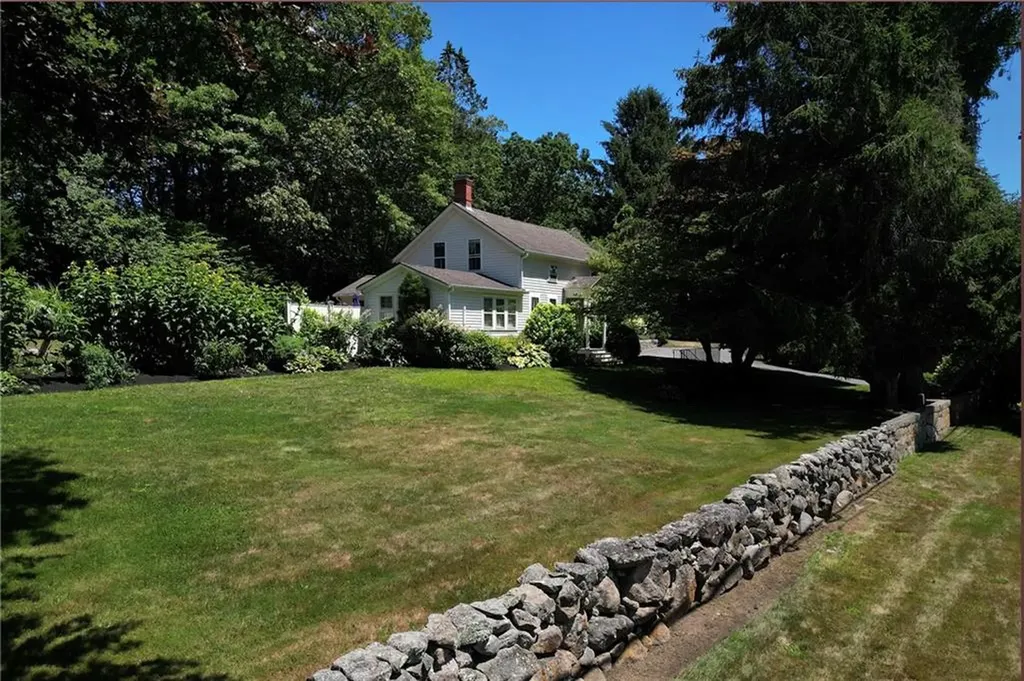 342 Post Road Westerly RI 02891