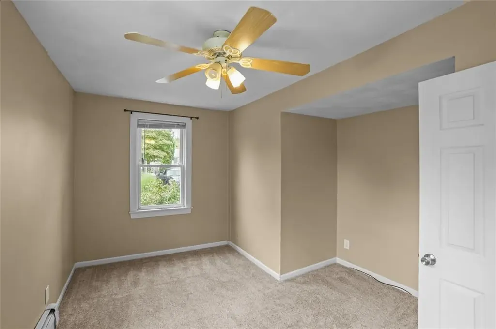126 Lloyd Avenue Warwick RI 02889