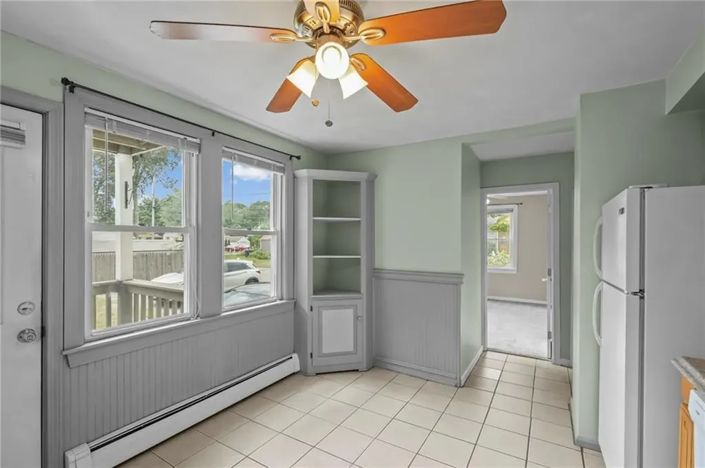 126 Lloyd Avenue Warwick RI 02889