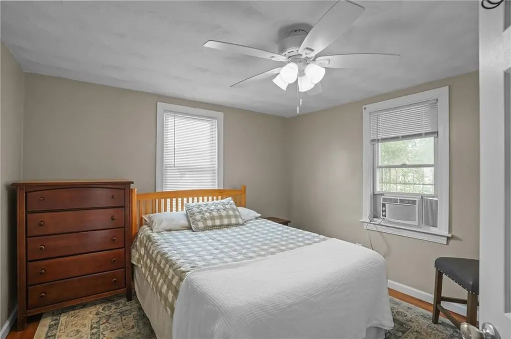 126 Lloyd Avenue Warwick RI 02889