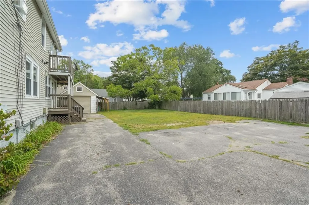 126 Lloyd Avenue Warwick RI 02889