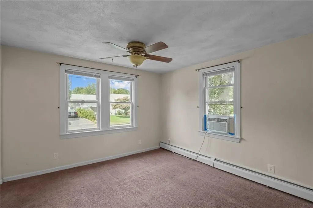 126 Lloyd Avenue Warwick RI 02889