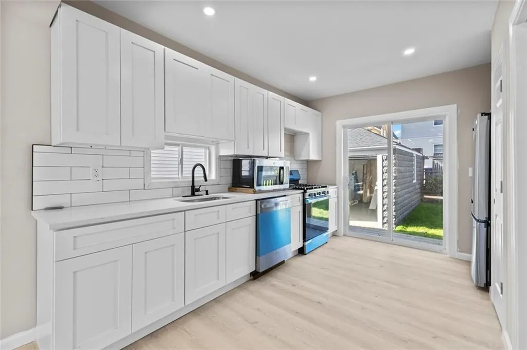 263 265 California Avenue Providence RI 02905
