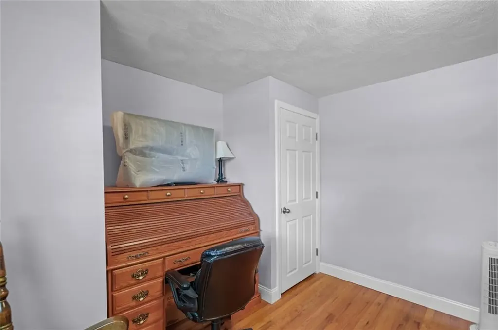 15 Perkins Street Warwick RI 02886