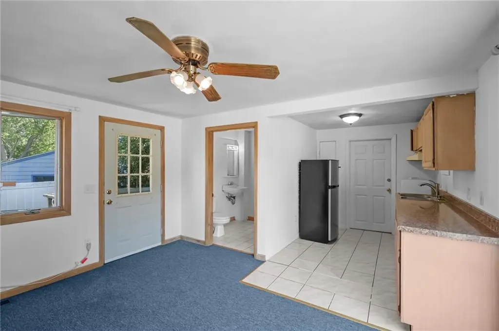 15 Perkins Street Warwick RI 02886