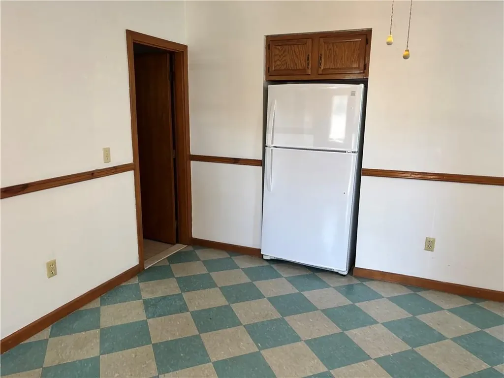 93 Oakland Avenue Pawtucket RI 02861