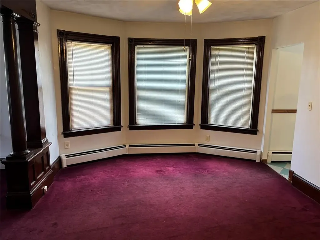 93 Oakland Avenue Pawtucket RI 02861