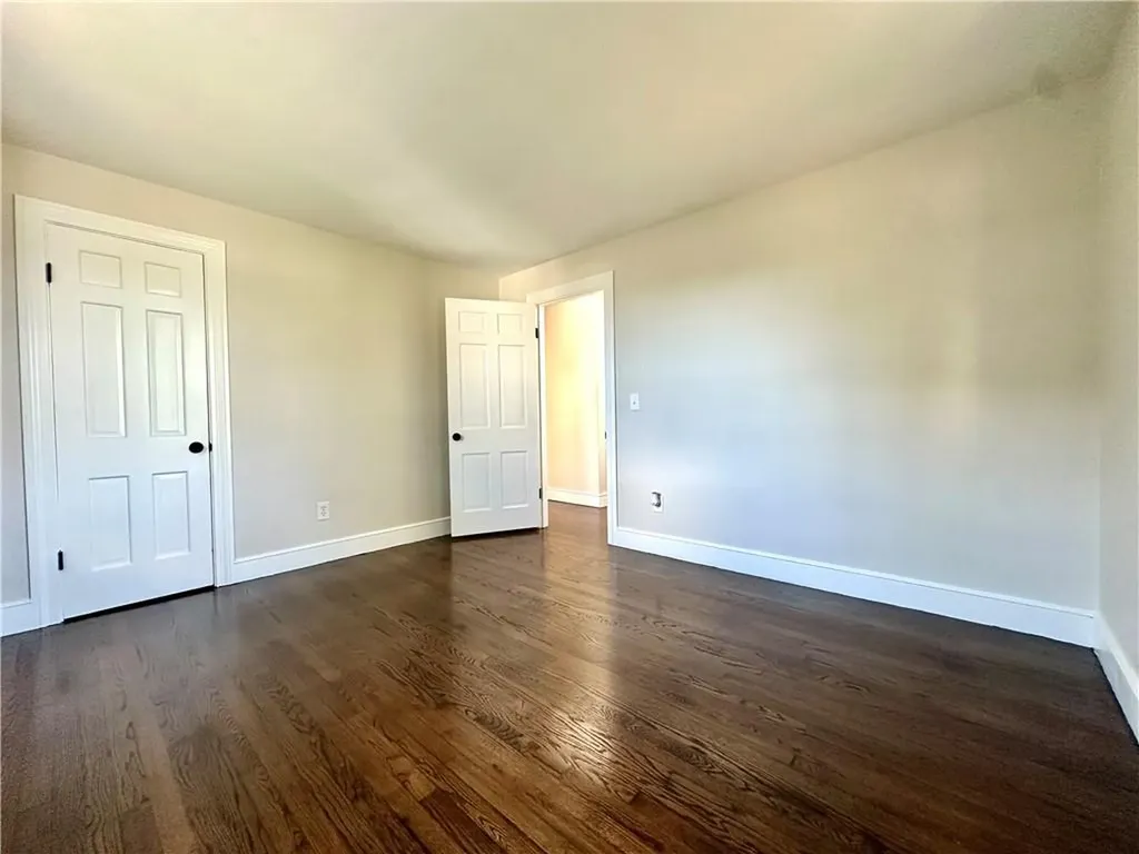 426 Metacom Avenue Bristol RI 02809