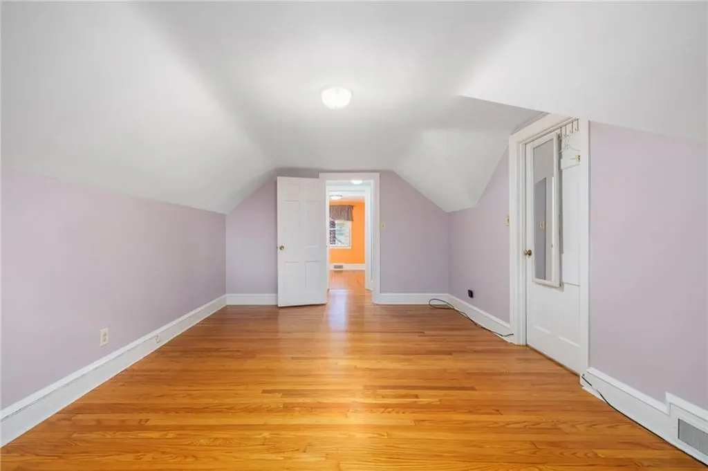 86 Blodgett Avenue Pawtucket RI 02860