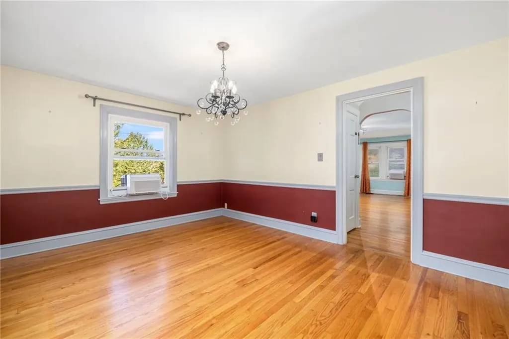 86 Blodgett Avenue Pawtucket RI 02860