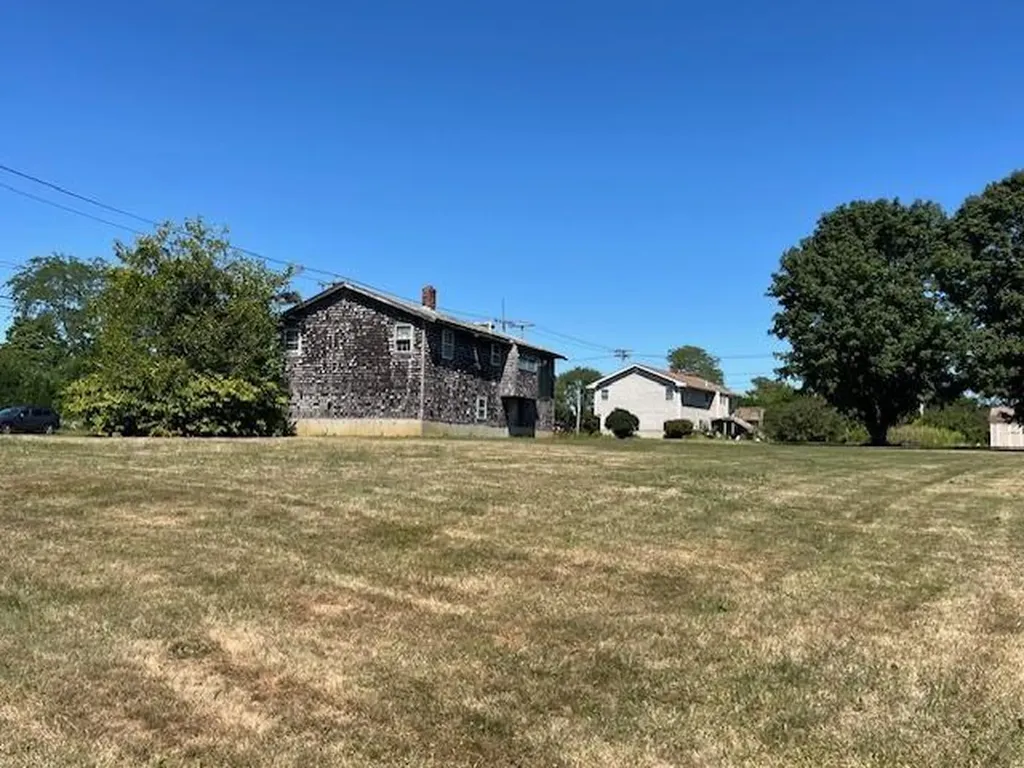 236 Dexter Street Portsmouth RI 02871