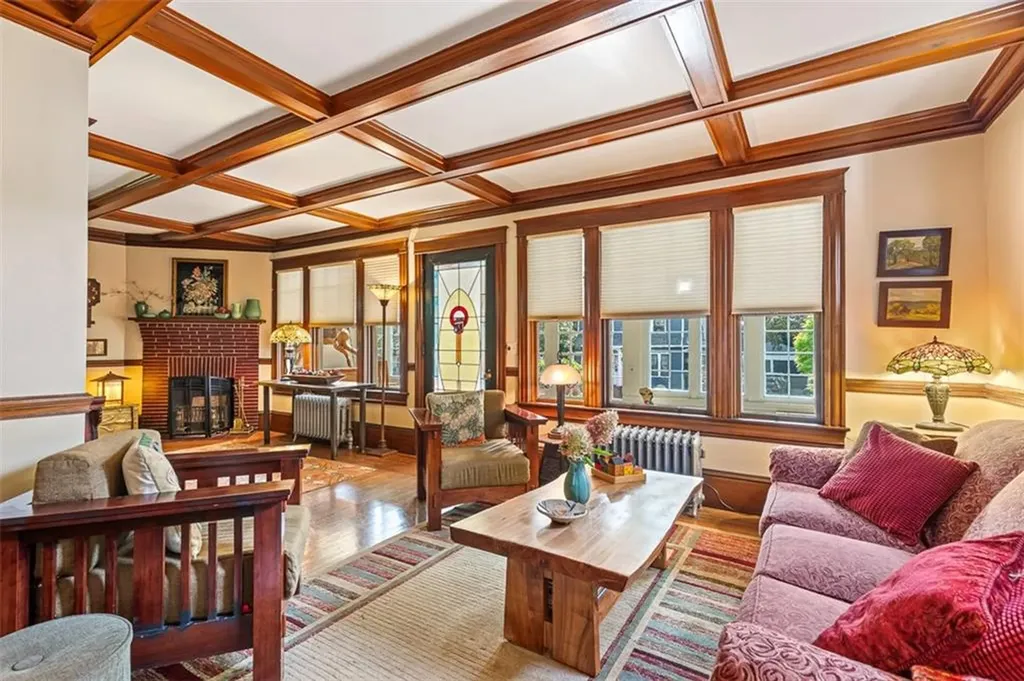 114 Lorimer Avenue Providence RI 02906