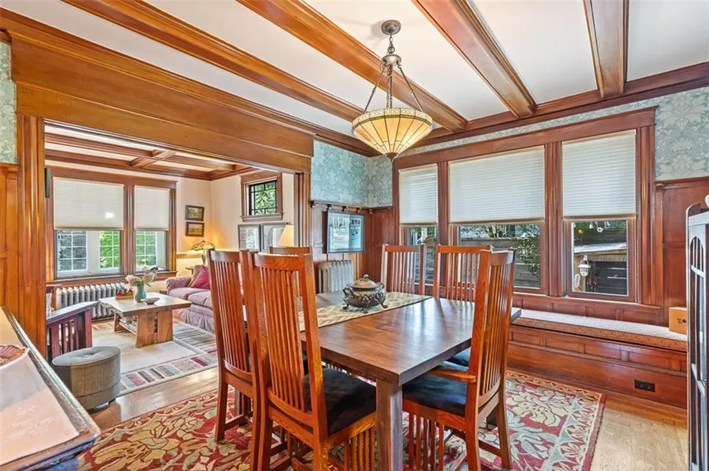 114 Lorimer Avenue Providence RI 02906