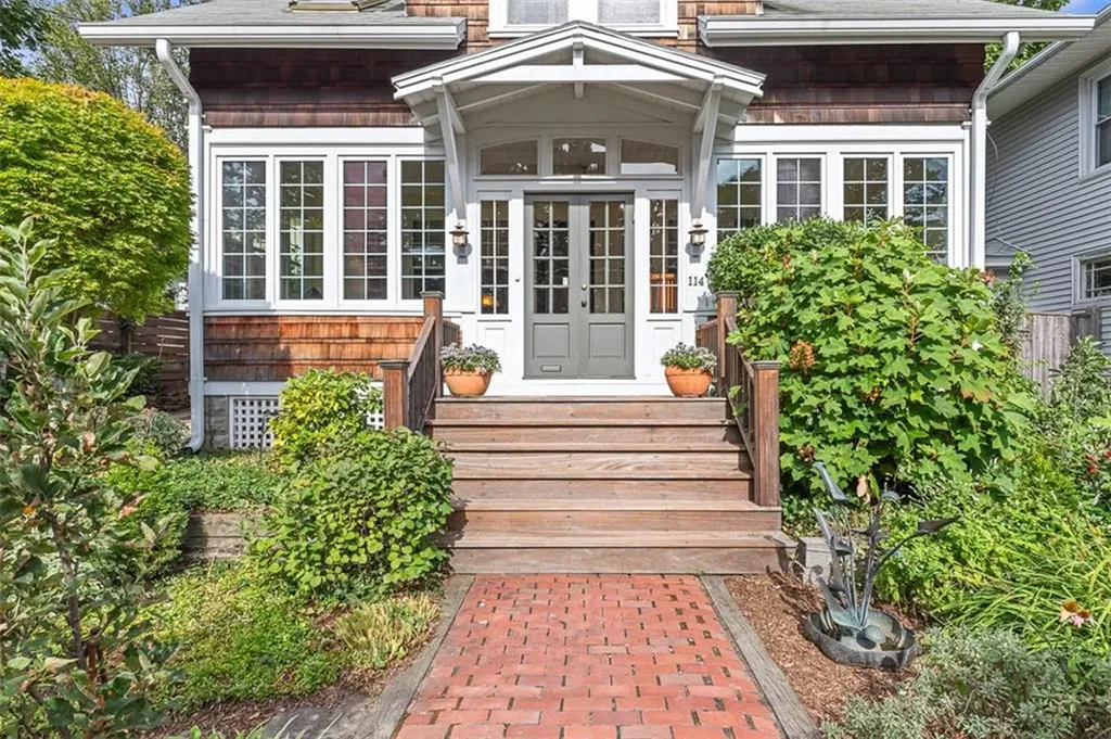 114 Lorimer Avenue Providence RI 02906