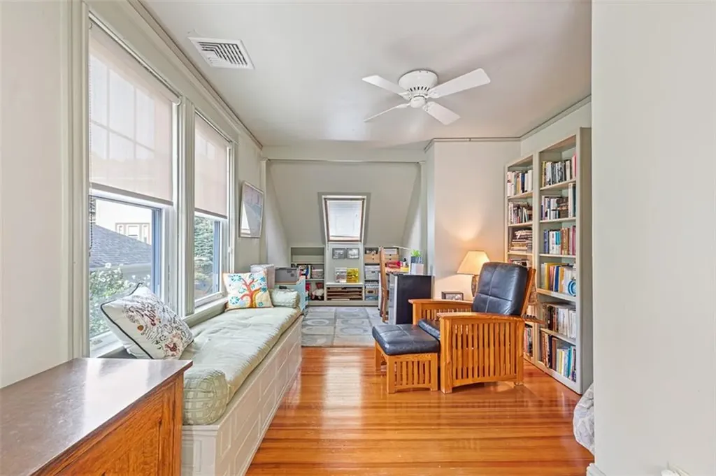 114 Lorimer Avenue Providence RI 02906