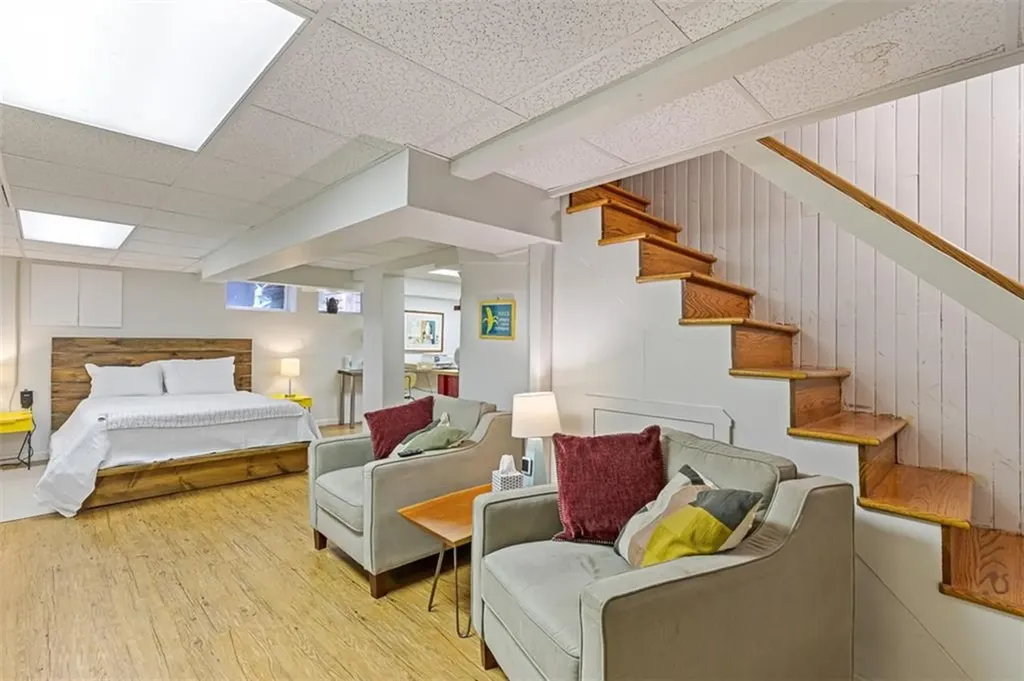 114 Lorimer Avenue Providence RI 02906
