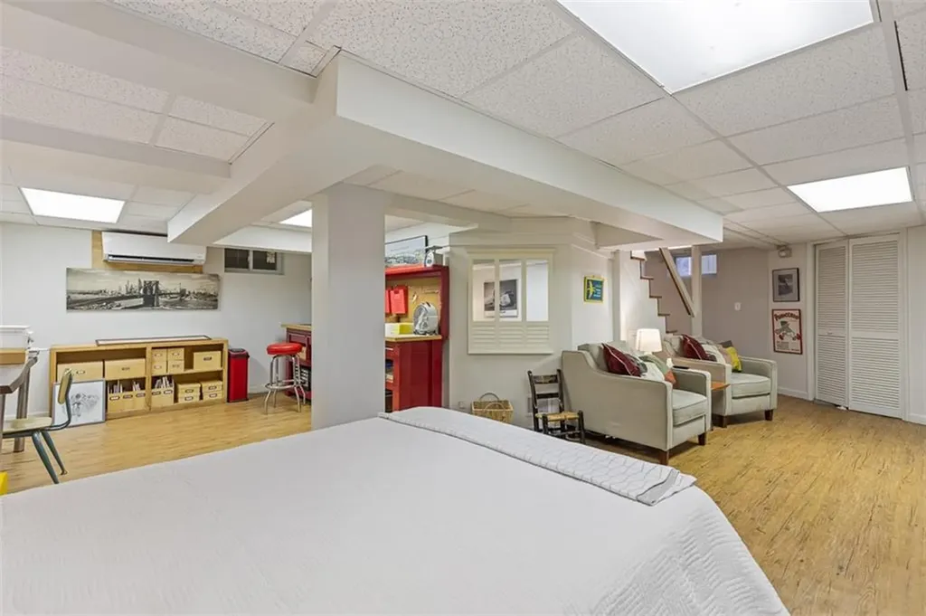 114 Lorimer Avenue Providence RI 02906