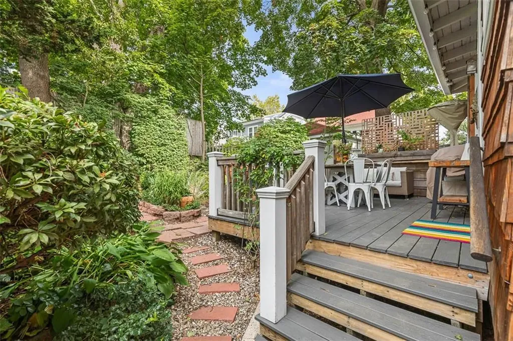 114 Lorimer Avenue Providence RI 02906