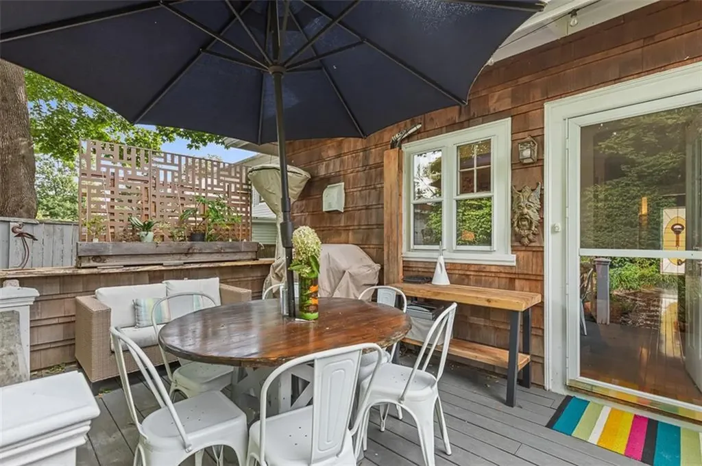 114 Lorimer Avenue Providence RI 02906