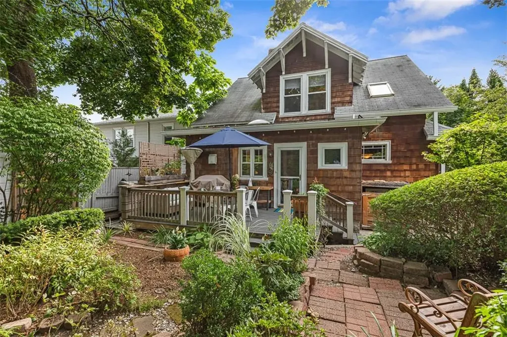 114 Lorimer Avenue Providence RI 02906